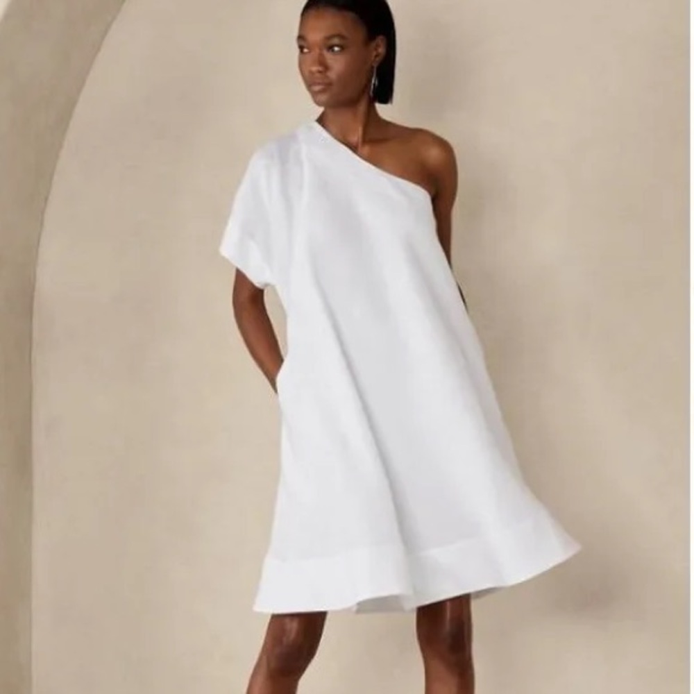 Banana Republic NWT Odile white one shoulder linen dress - with pockets - size S